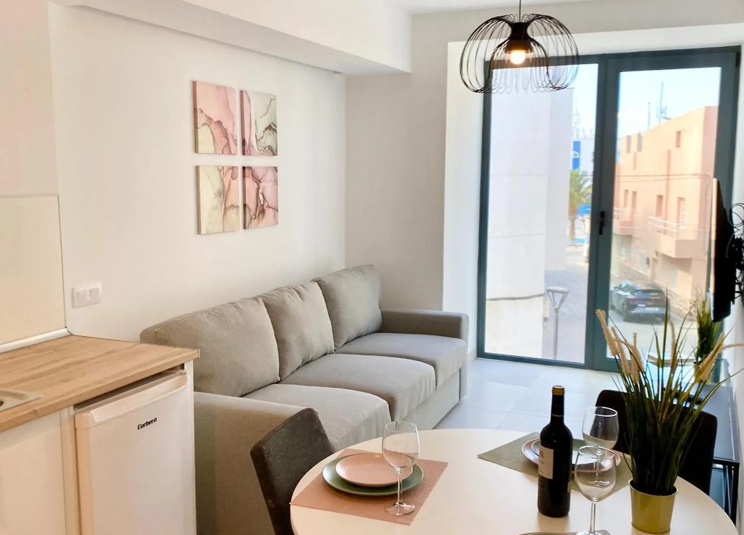 Canarian Sun Apartment 4 كوراليهو